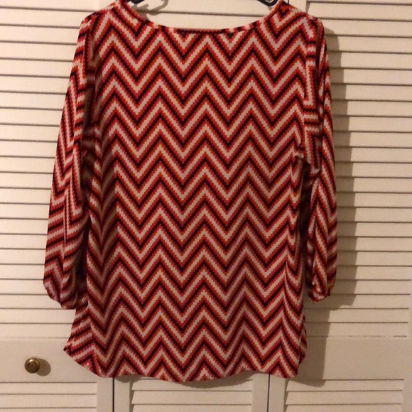 Red, White, and Navy Blue Chevron blouse - Picture 3 of 3